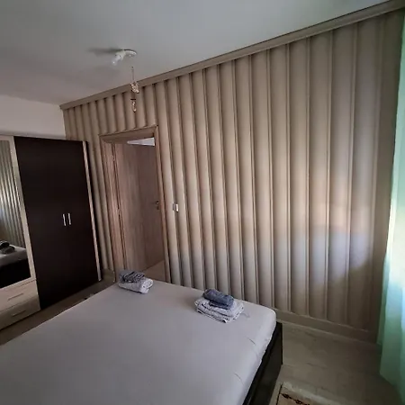 Apartment Rayand