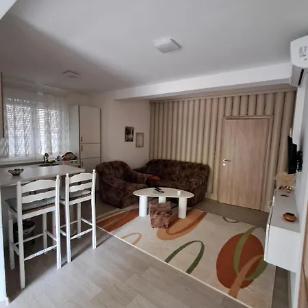 Apartment Rayand